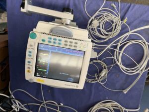 GE MEDICAL - ICU Monitor F-FMW-00