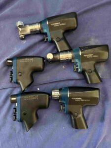 SYNTHES - 2x Battery Oscillator – 2x Colibri – Battery Reamer/Drill